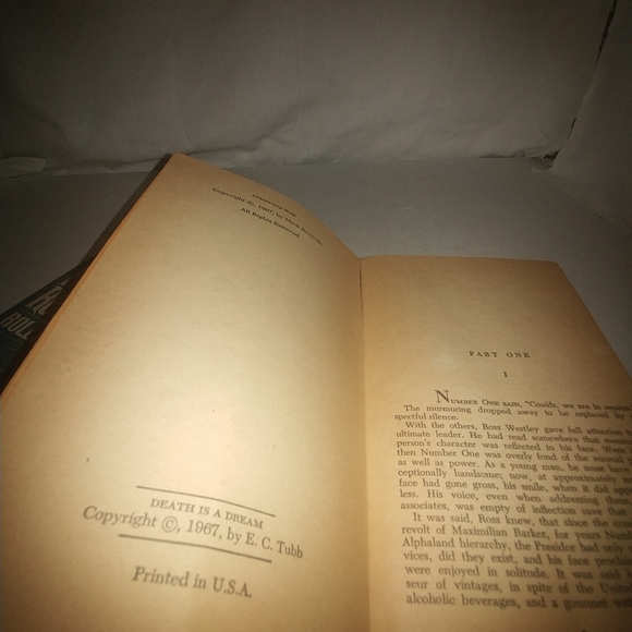 2 Mack Reynolds books: Rolltown, ACE Double Comput - Picture 7 of 7